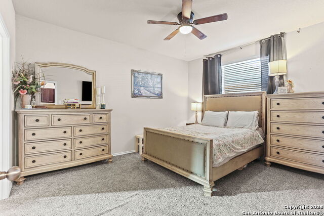 Image 8 of 17 For 10519 Green Rock Dr