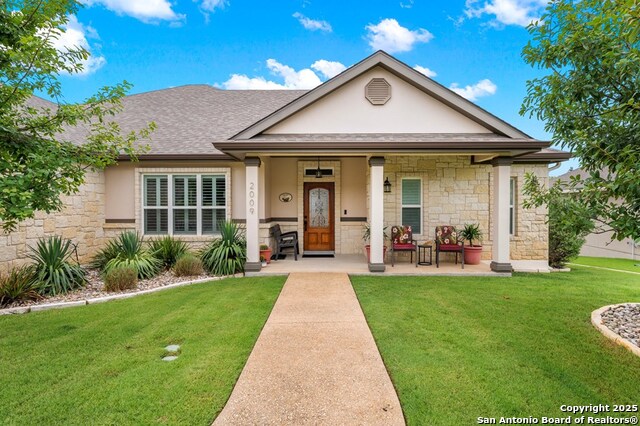 Listing photo id 1 for 2009 Athens Ave.