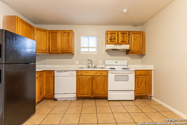 Image 10 of 29 For 6721 Brothers