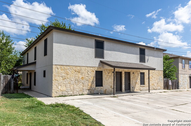 Image 2 of 29 For 6721 Brothers