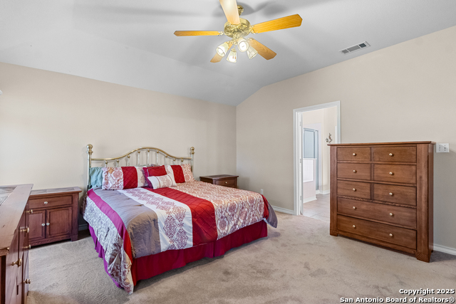 Image 18 of 49 For 13042 Remuda Terrace