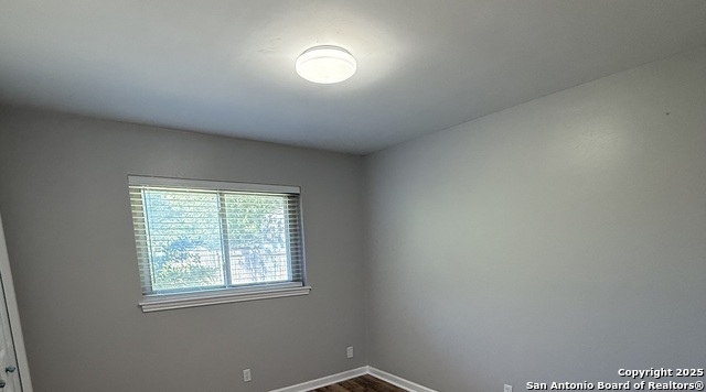 Image 23 of 28 For 12227 Budding