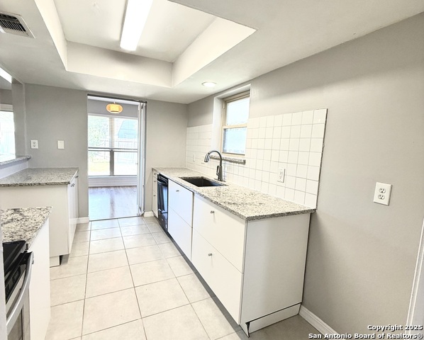 Image 9 of 28 For 12227 Budding