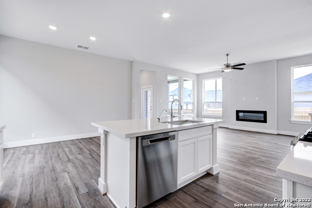 Listing photo id 13 for 5615 Turkey Terrace