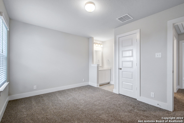 Listing photo id 21 for 5615 Turkey Terrace