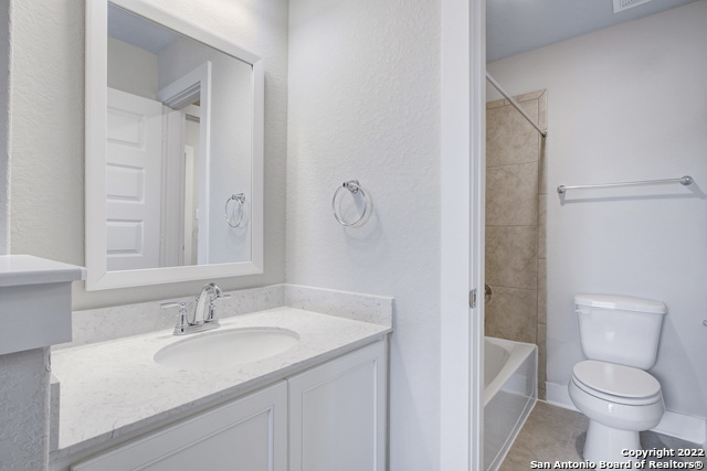 Listing photo id 22 for 5615 Turkey Terrace