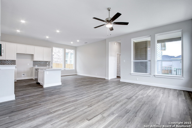 Listing photo id 6 for 5615 Turkey Terrace