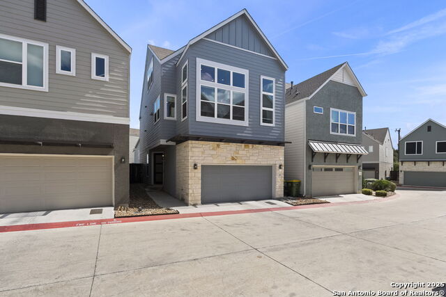 Listing photo id 31 for 5843 Whitby Unit 44