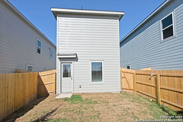 Image 10 of 20 For 11806 Bluebell