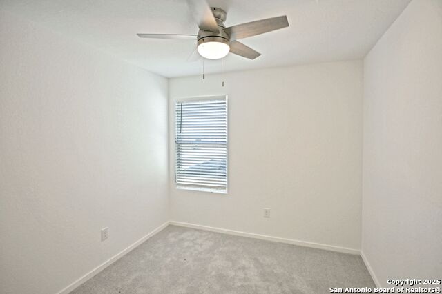 Image 18 of 20 For 11806 Bluebell