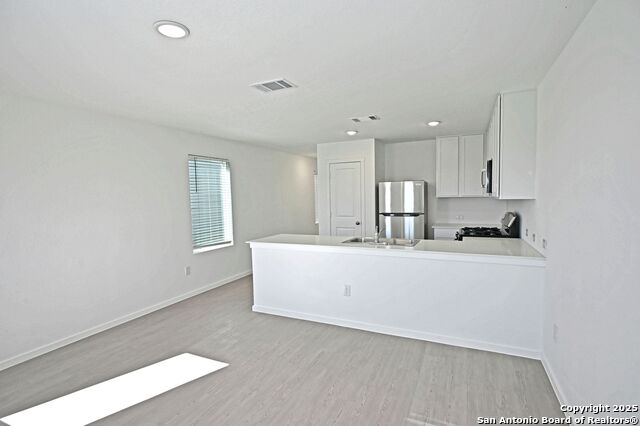 Image 6 of 20 For 11806 Bluebell