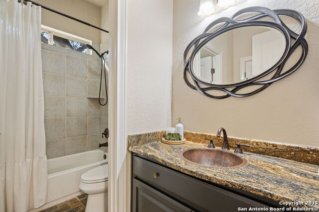 Listing photo id 25 for 27643 Oak Brook Way