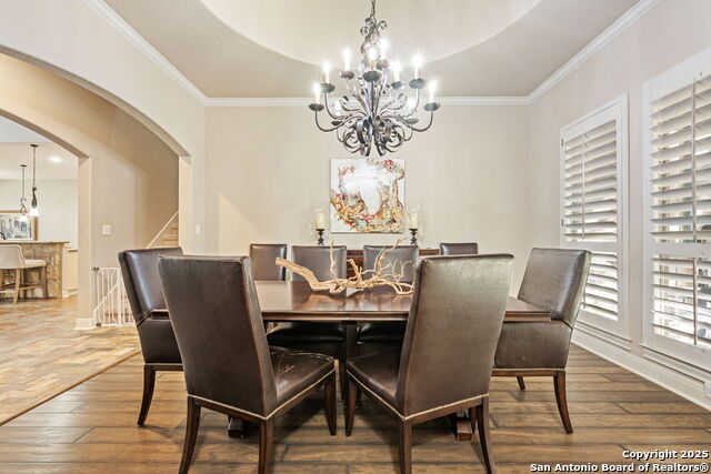 Listing photo id 4 for 27643 Oak Brook Way