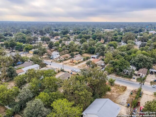 Image 5 of 5 For 416 Hazel