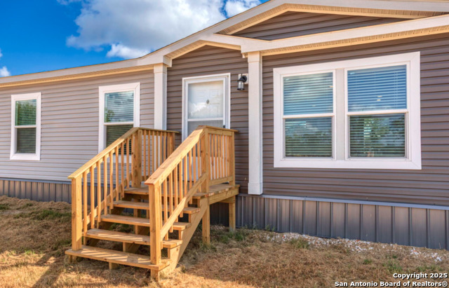 Image 3 of 12 For 4124 Wegner Rd