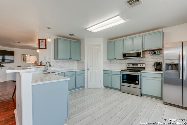 Image 13 of 37 For 5002 Fountain Hill