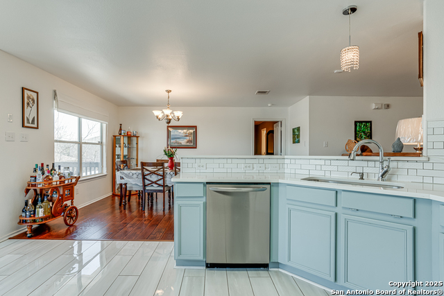Image 18 of 37 For 5002 Fountain Hill