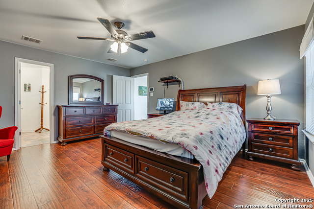 Image 23 of 37 For 5002 Fountain Hill