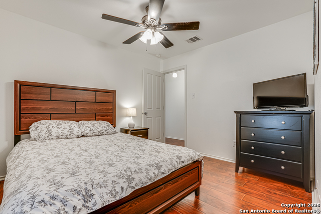 Image 29 of 37 For 5002 Fountain Hill