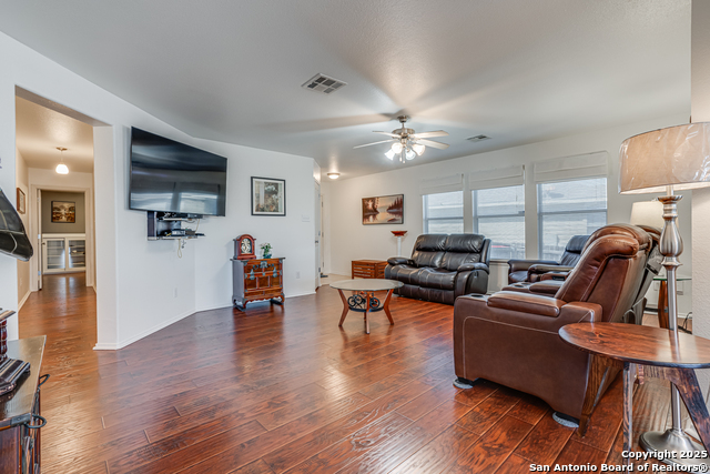 Image 6 of 37 For 5002 Fountain Hill