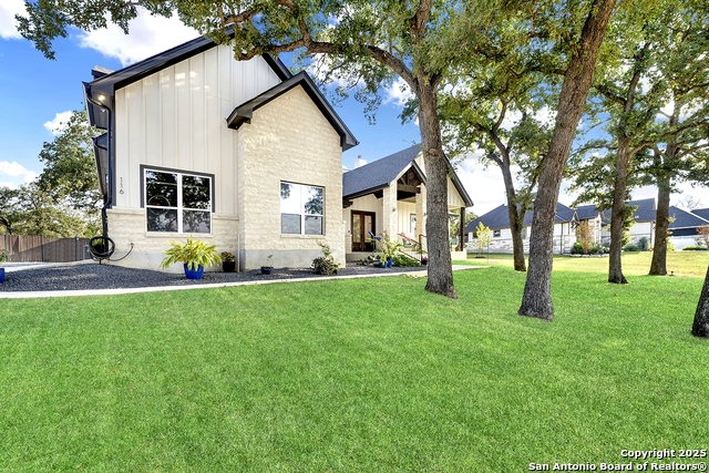 Image 2 of 44 For 116 Timber Heights