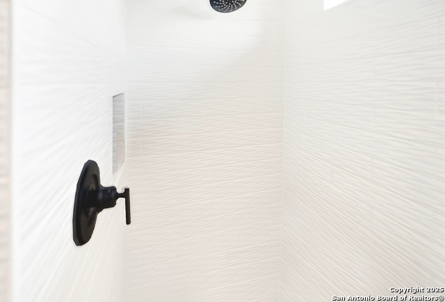 Image 21 of 44 For 116 Timber Heights