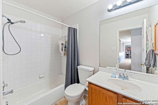 Image 11 of 29 For 10611 Apple Springs