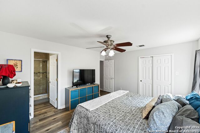 Image 21 of 29 For 10611 Apple Springs