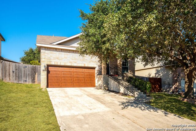 Image 3 of 29 For 10611 Apple Springs