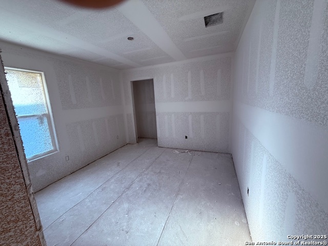 Image 10 of 10 For 806 Bates W