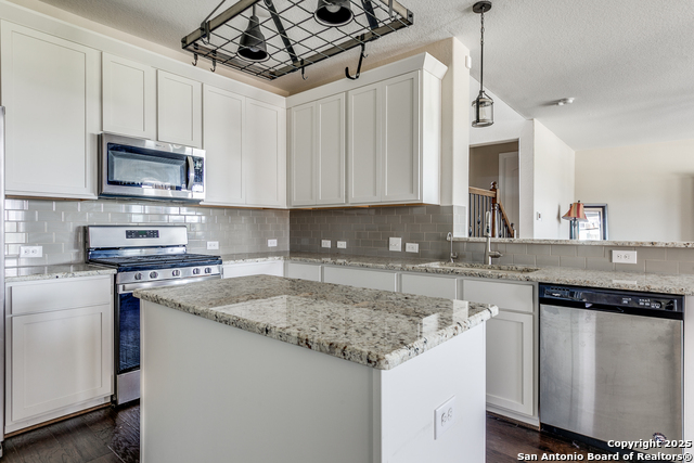 Image 10 of 25 For 13707 Kotili