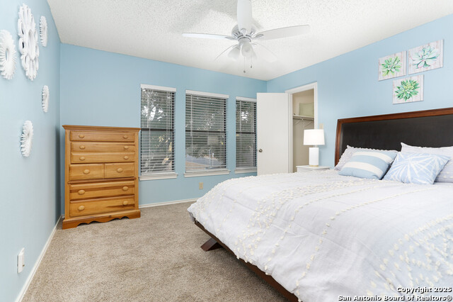 Image 13 of 37 For 6406 Regency