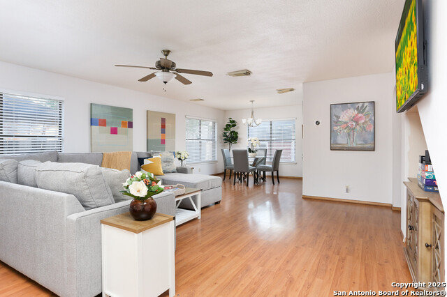 Image 9 of 37 For 6406 Regency