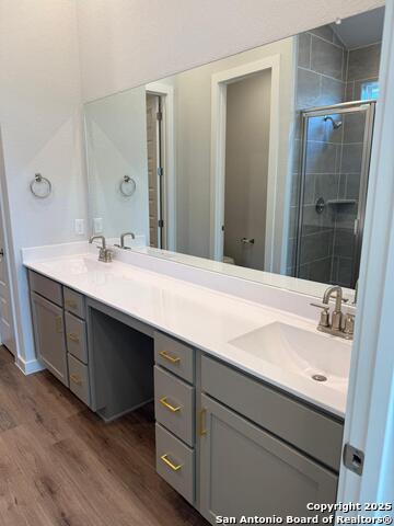 Image 12 of 21 For 974 Manger Lane