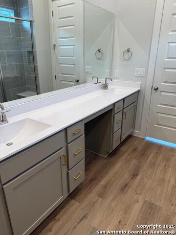 Image 14 of 21 For 974 Manger Lane