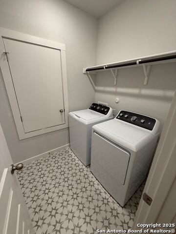 Image 17 of 21 For 974 Manger Lane