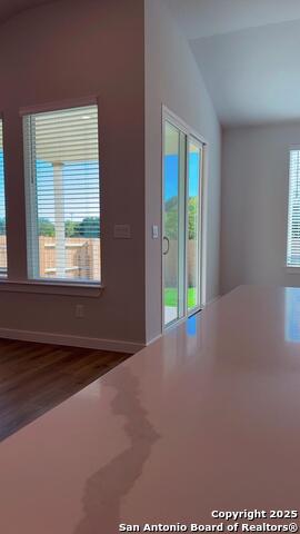 Image 2 of 21 For 974 Manger Lane