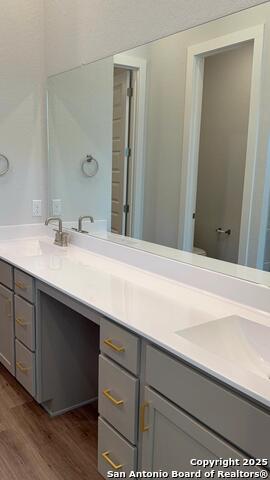 Image 4 of 21 For 974 Manger Lane