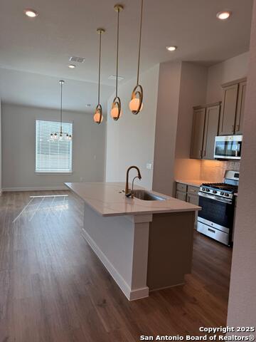 Image 7 of 21 For 974 Manger Lane