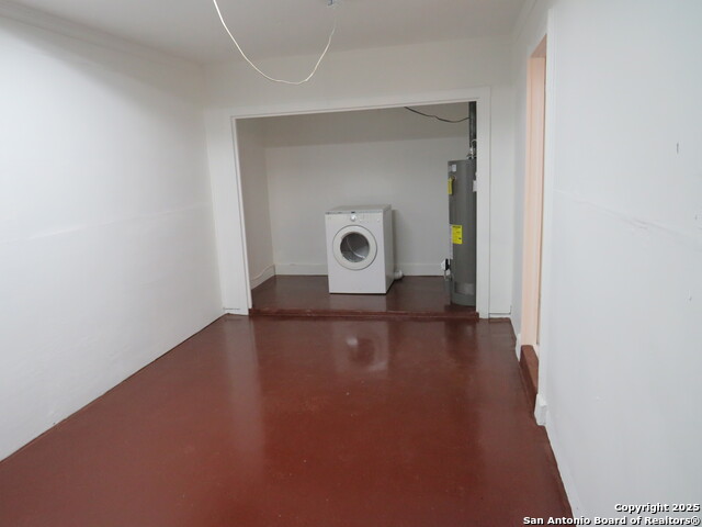 Image 15 of 16 For 419 Anton Dr