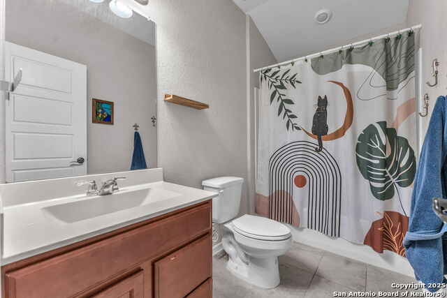 Image 33 of 49 For 409 Landmark Stone