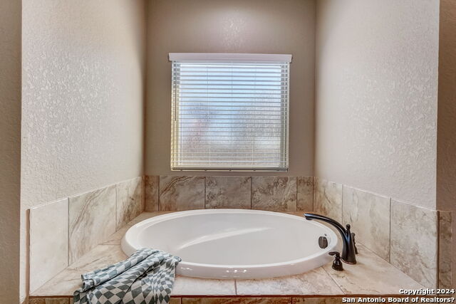 Image 31 of 65 For 315 Cibolo Ridge Dr