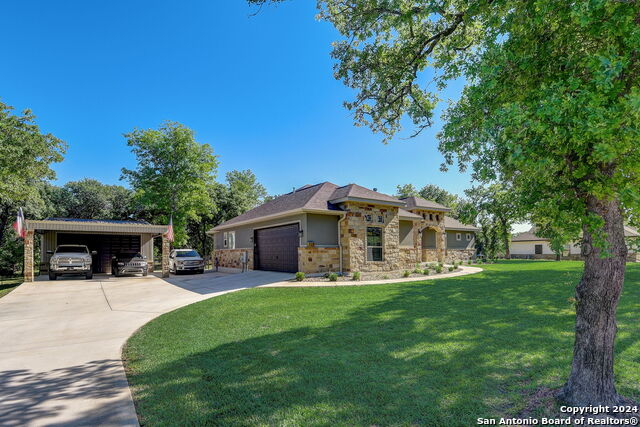 Image 6 of 65 For 315 Cibolo Ridge Dr