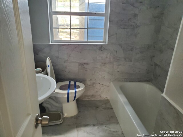 Image 13 of 13 For 311 Ryan