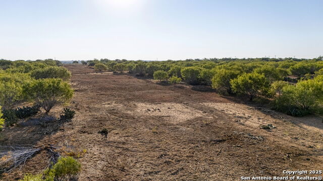 Image 4 of 12 For 2 Cr 331 E