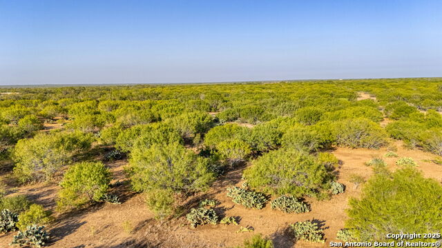 Image 7 of 12 For 2 Cr 331 E