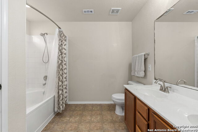 Image 21 of 35 For 10140 Del Lago