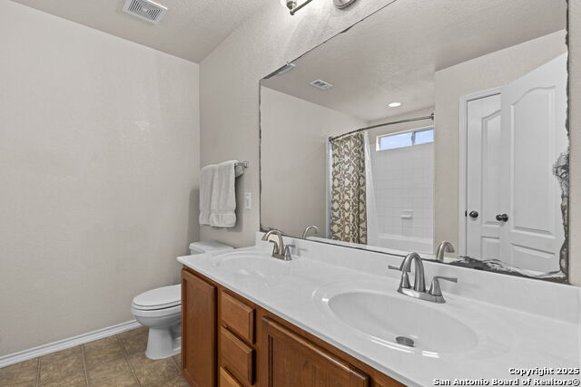 Image 22 of 35 For 10140 Del Lago