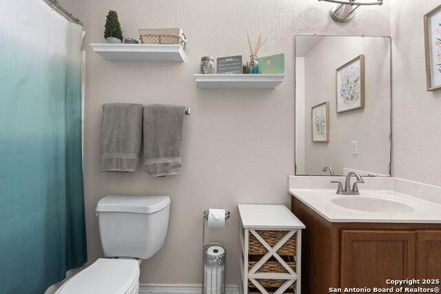 Image 26 of 35 For 10140 Del Lago