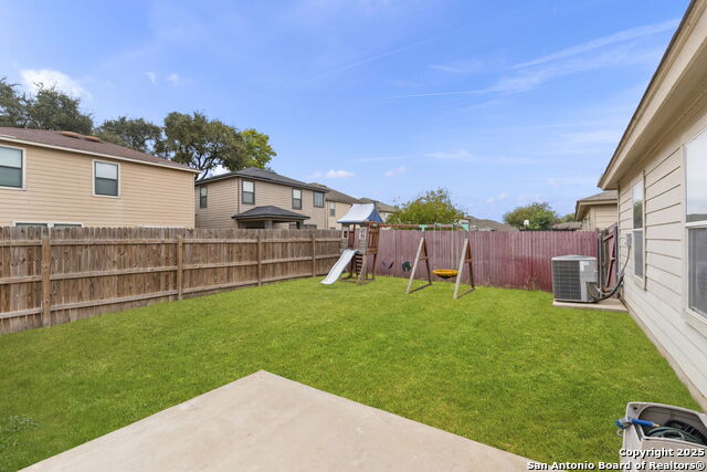 Image 32 of 35 For 10140 Del Lago